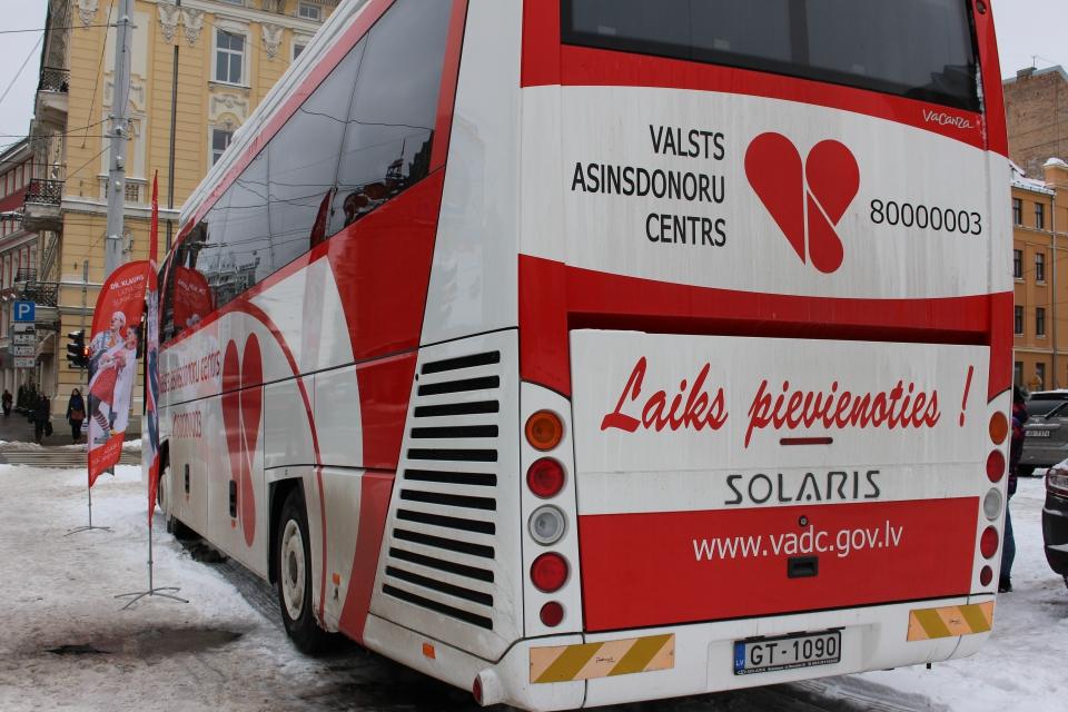 Dakteri Klauni savā dzimšanas dienā aicina kļūt par asins donoriem